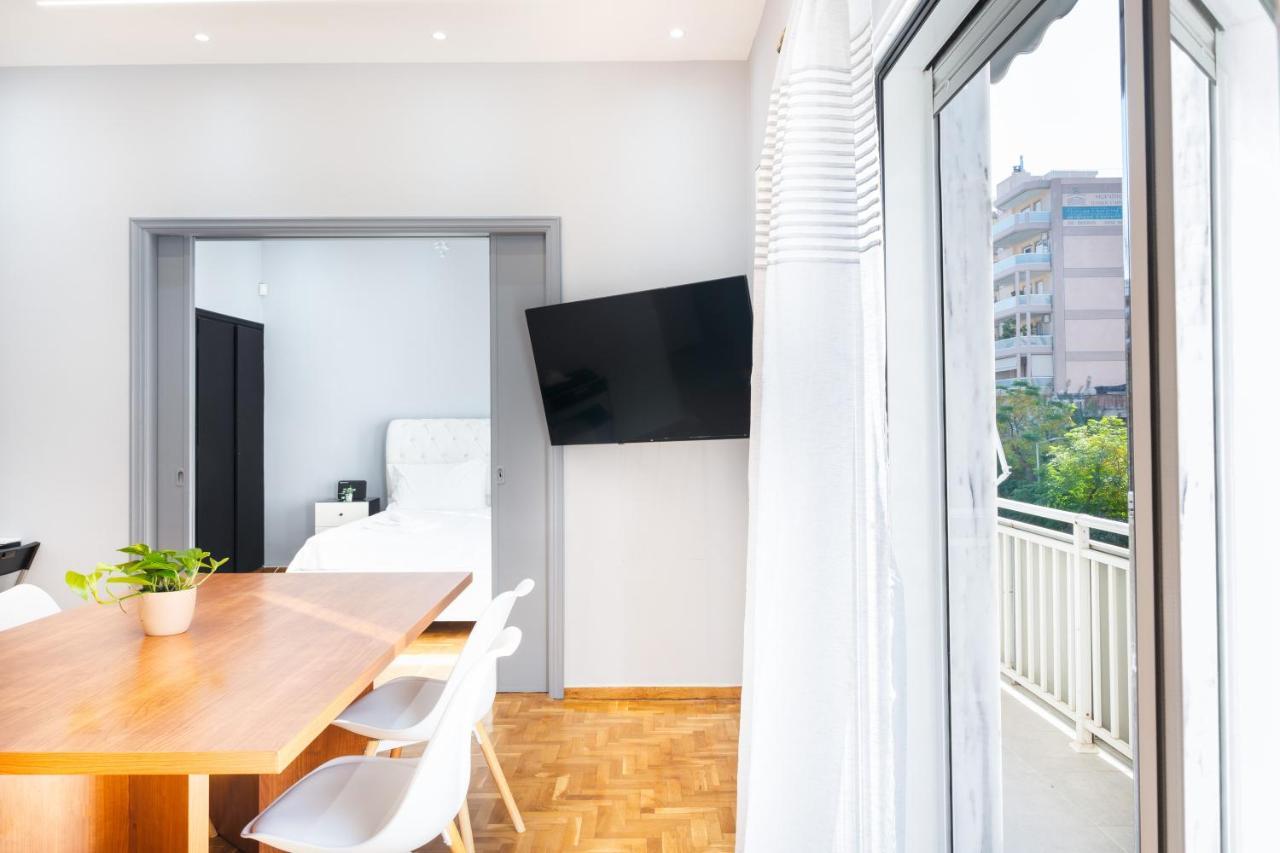 Kazi 5 * Athens